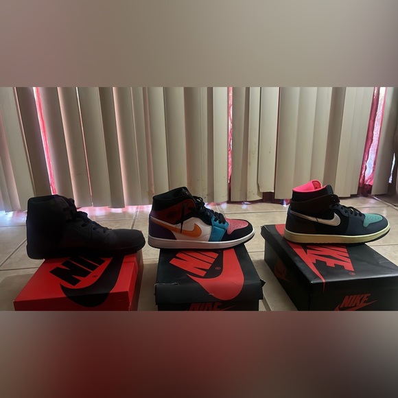 3 PAIRS OF JORDAN FOR THE PRICE OF ONE !!! - Picture 2 of 2